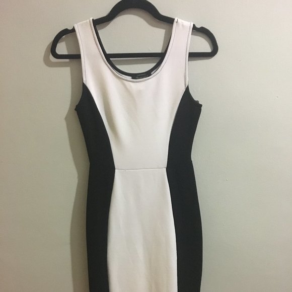 Black and White Fitted Dress - Item#1 - Picture 4 of 4